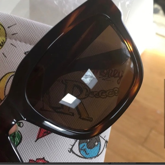 Tortoise hard shell sunglasses New - Picture 4 of 7